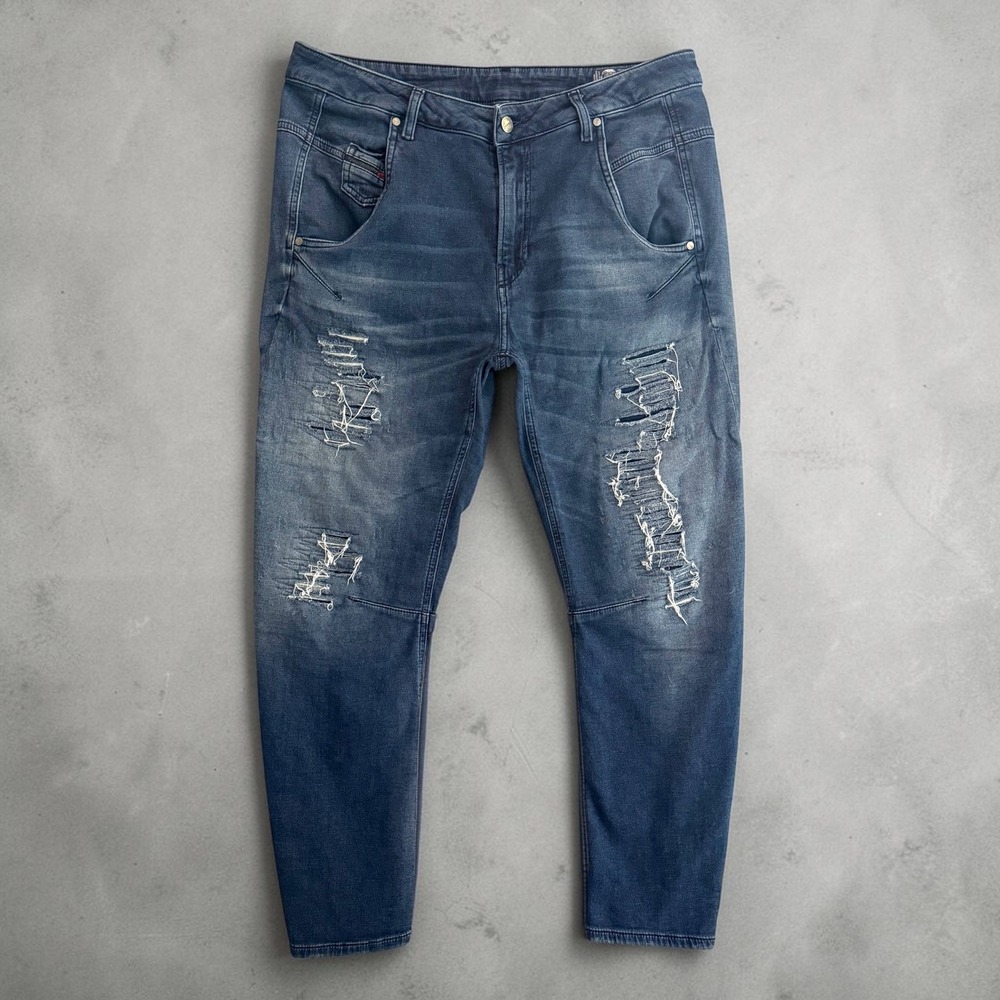 Diesel Fayza-Ne 084PE JoggJeans Size 31 Distressed Boyfriend Tapered Blue Denim